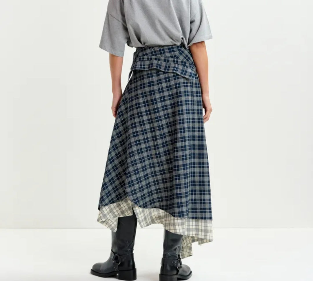 FW25 Gonna Essentiel Antwerp