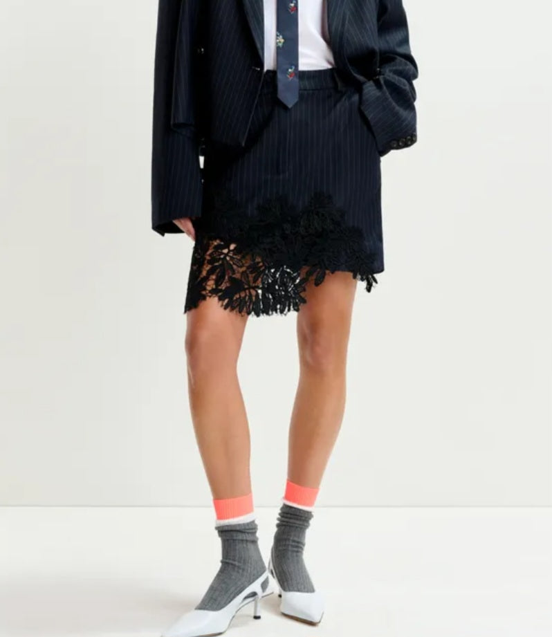 FW25 Gonna Essentiel Antwerp