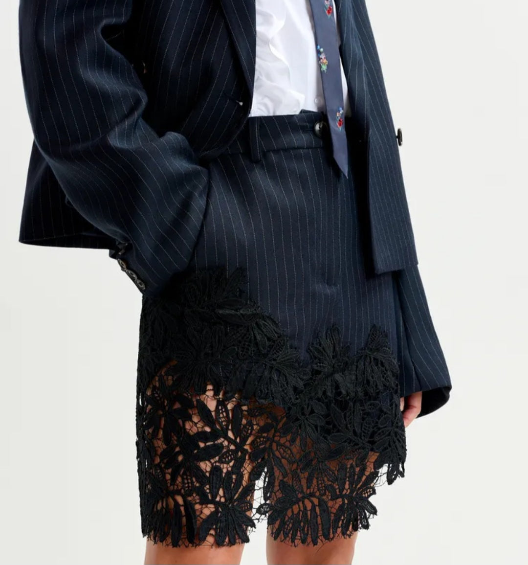 FW25 Gonna Essentiel Antwerp