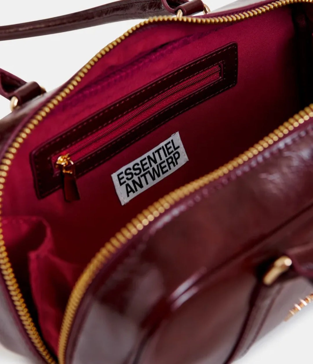 FW25 Borsa Essentiel Antwerp