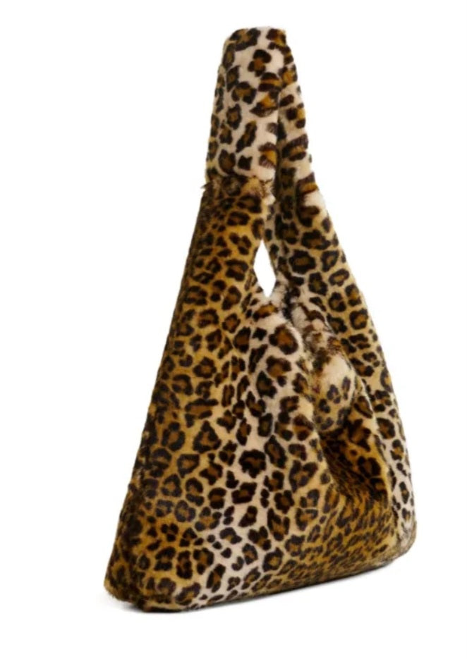 FW25 Borsa Essentiel Antwerp