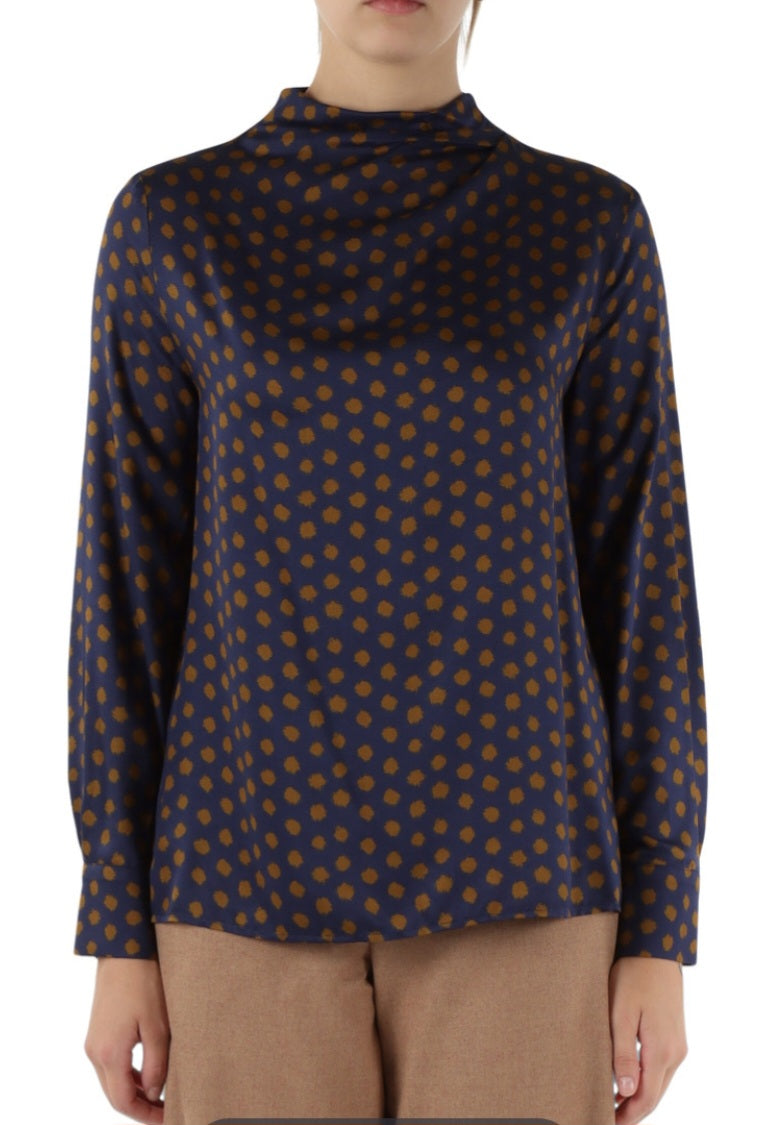 FW25 Blusa Niu