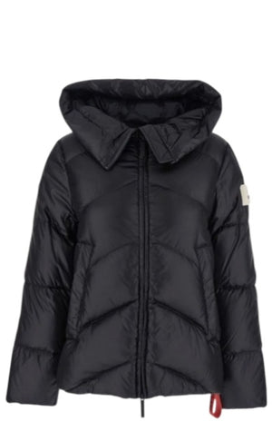 FW25 Piumino After Label